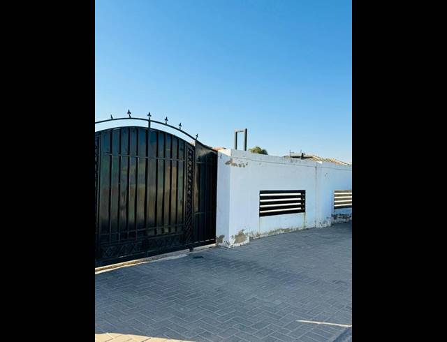 3 BEDROOM HOUSE FOR SALE IN KLIPPOORTJIE